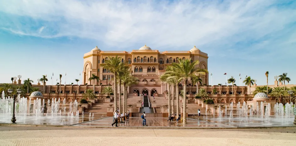 UAE Travel and Tourism Guide 2025
